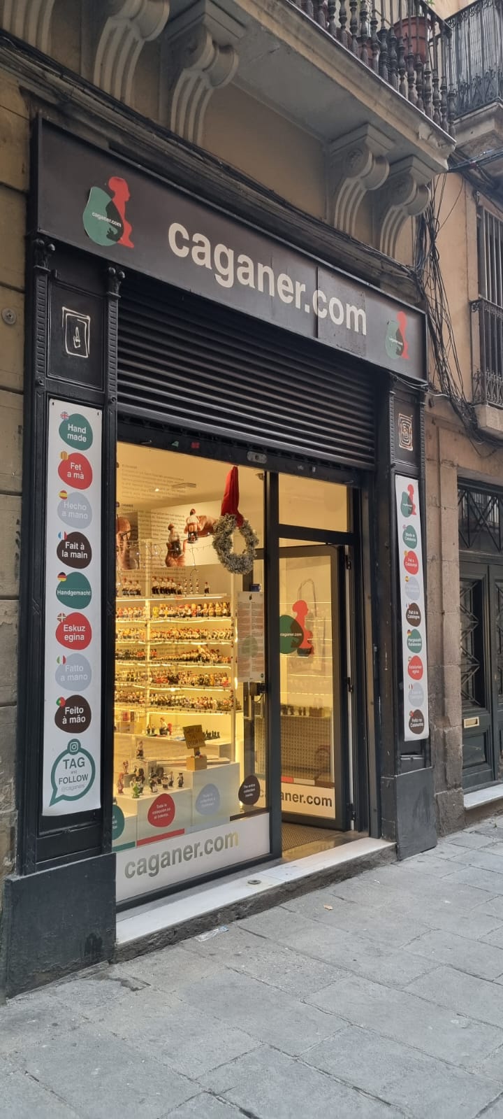 Barcellona: negozio caganer